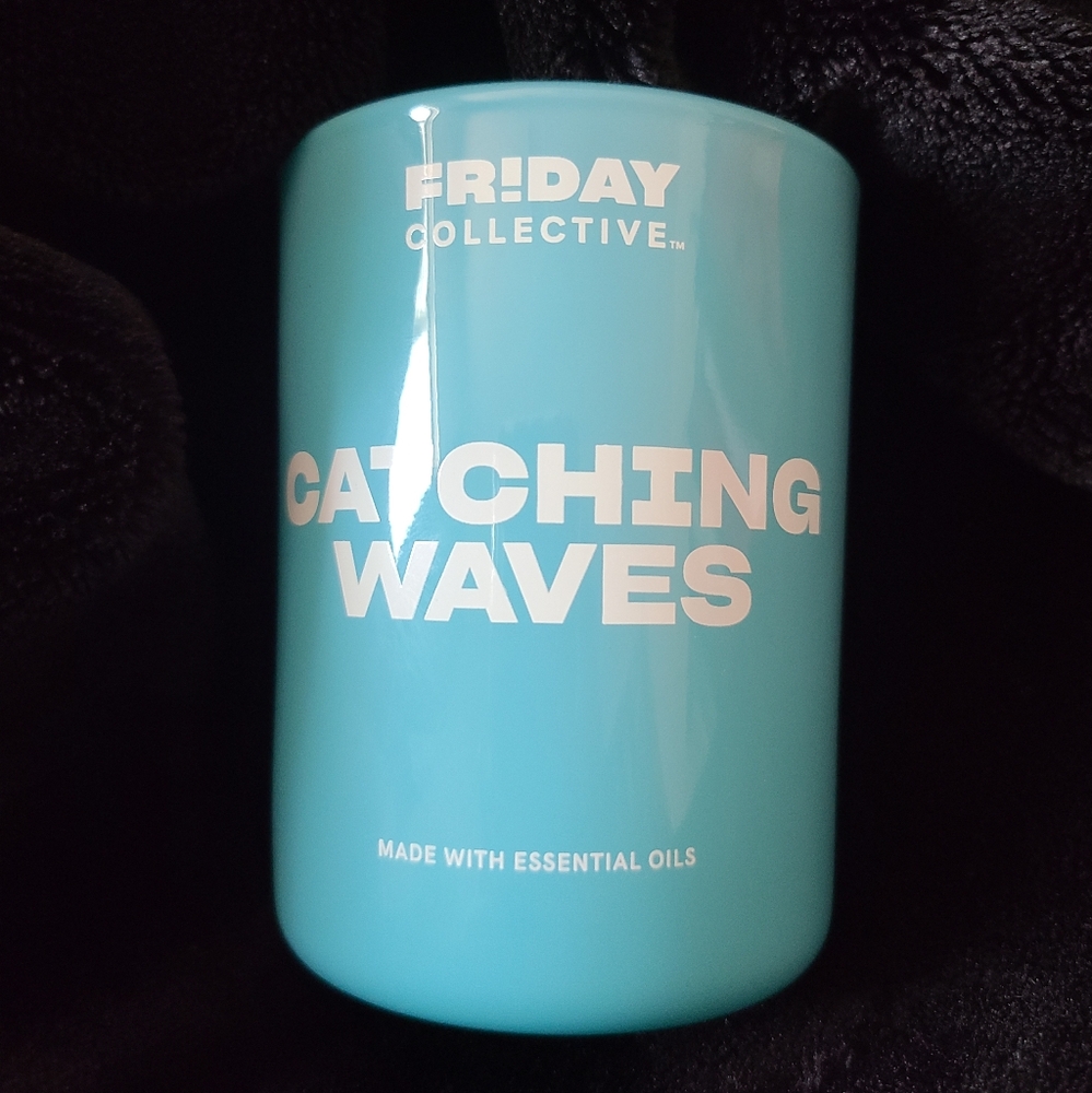 Catching Waves Candle
